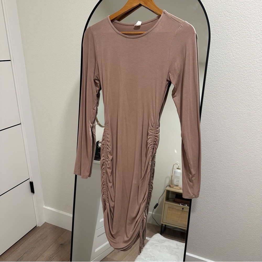Melrose and Market bodycon dress Sz XS